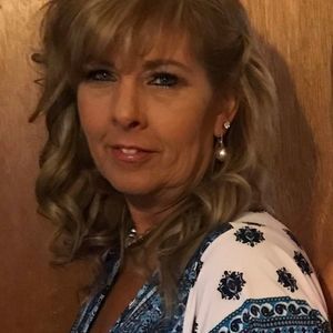 Meet your Posher, Robyn